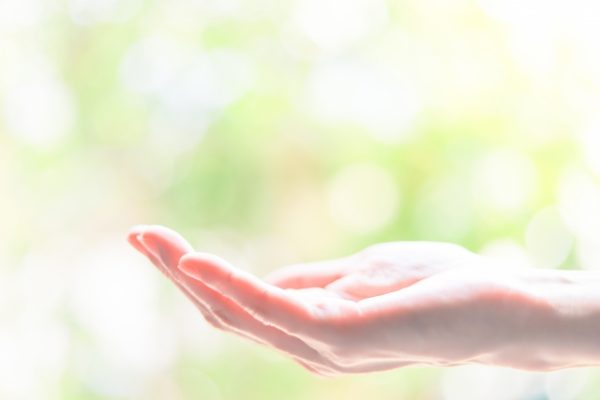 チャイルド・スポンサーシップって怪しい？宗教ではない？子供たちを助けたい？